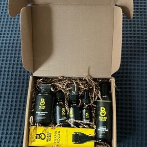 Men's Grooming Kit - Black and Yellow